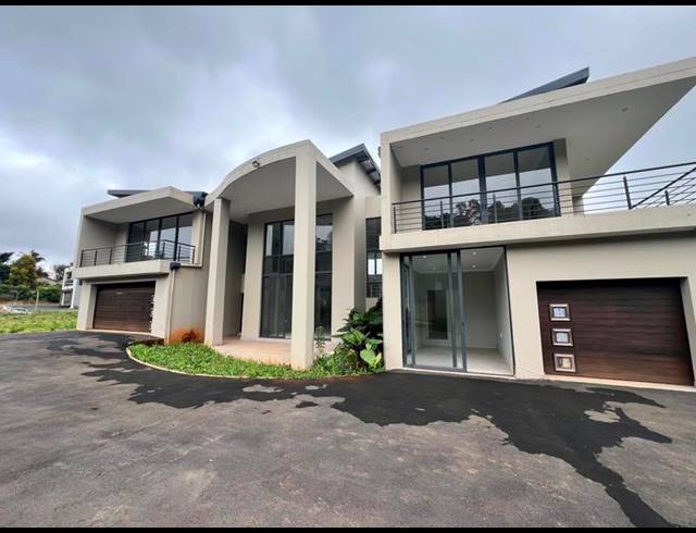 7 BEDROOM HOUSE FOR SALE IN HILTON GARDENS